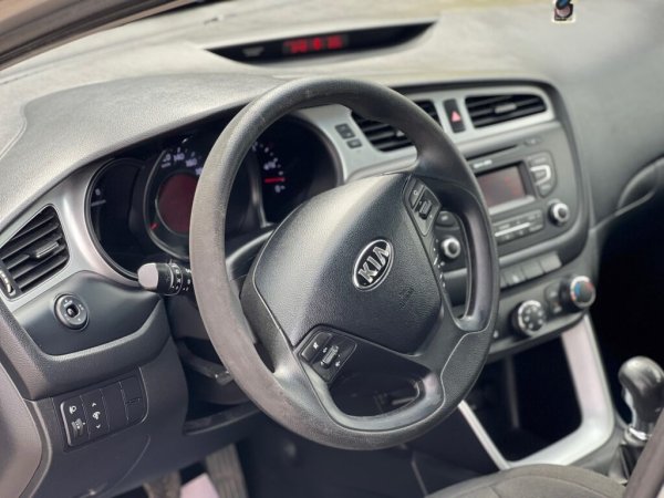 Kia Cee'd II, 2012 г - Image 12