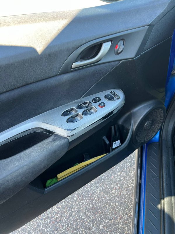 Honda Civic VIII - Image 9