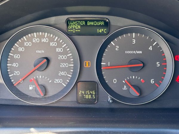 Volvo V50 I · Рестайлинг, 2009 г - Image 15