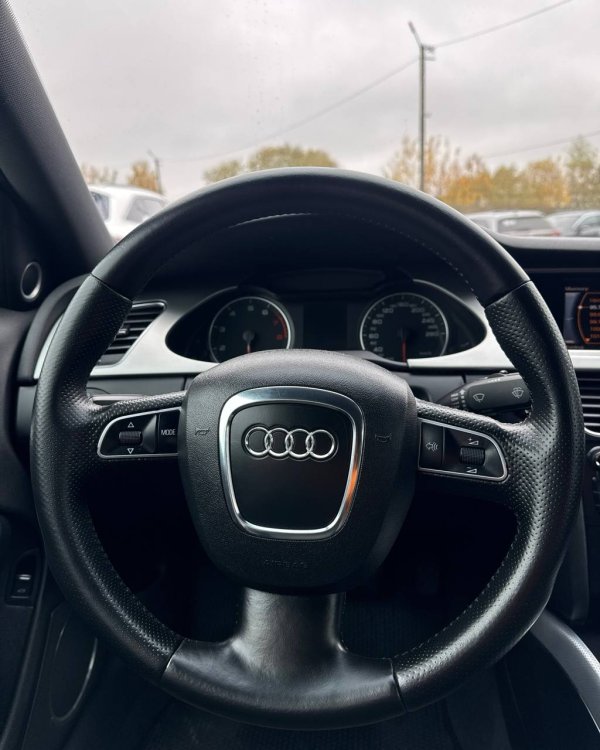 Audi A4 B8 - Image 15