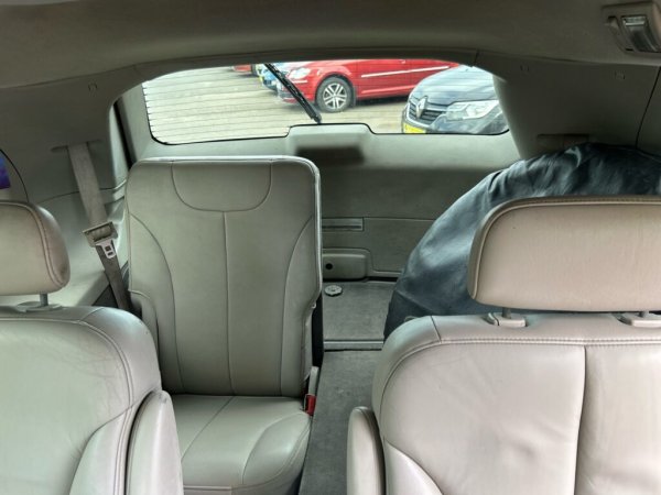 Chrysler Pacifica I, 7 мест, 2004 г - Image 18