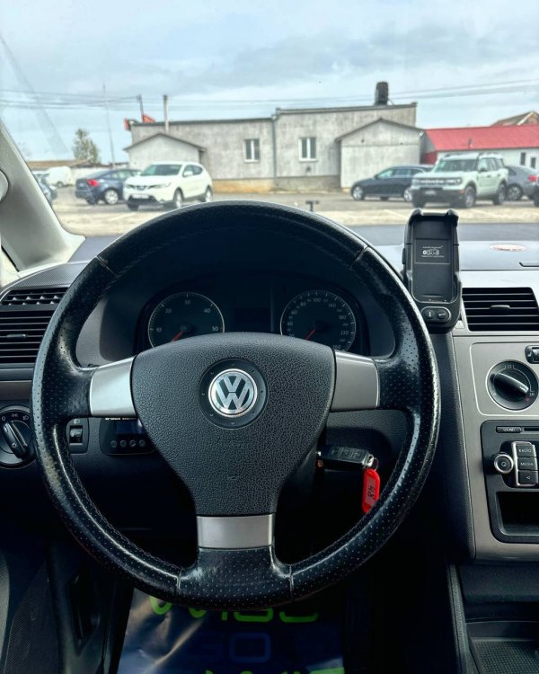Volkswagen Touran I · Рестайлинг - Image 14
