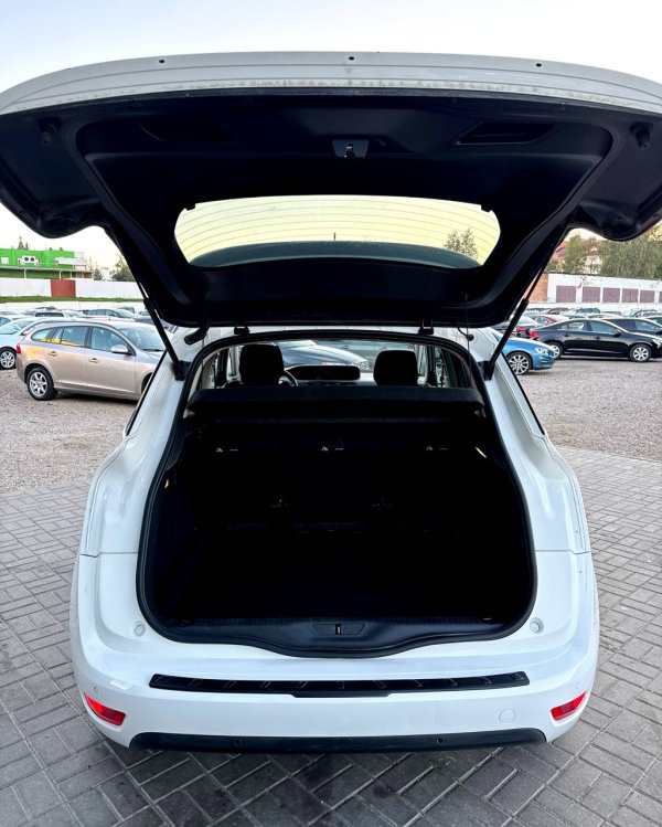 Citroen C4 Picasso II · Рестайлинг - Image 15
