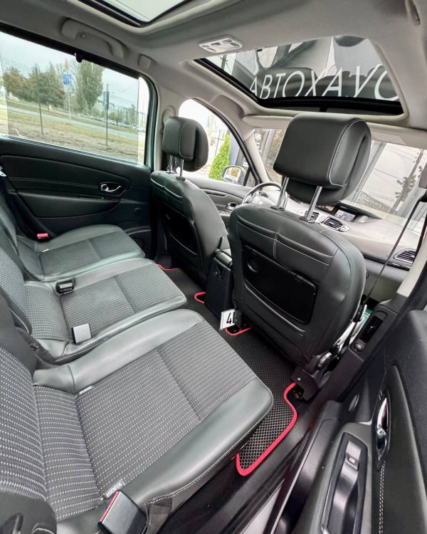 Renault Grand Scenic III · Рестайлинг - Image 12