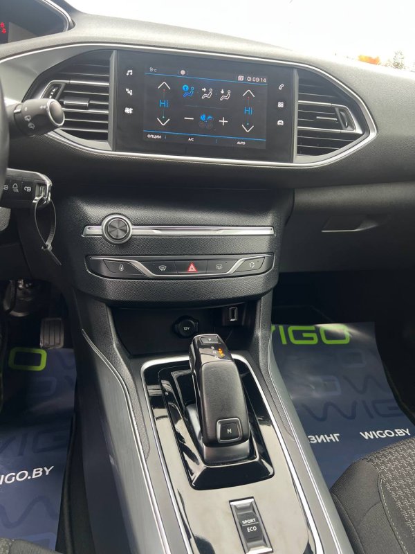 Peugeot 308 T9 · Рестайлинг - Image 13