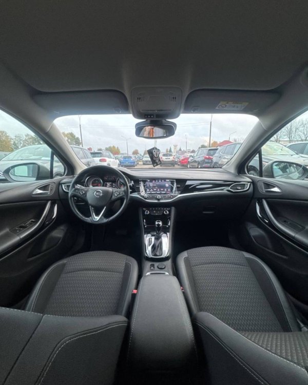 Opel Astra K - Image 9