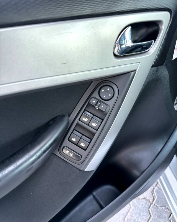 Citroen C4 Grand Picasso I - Image 9