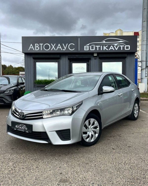 Toyota Corolla XI (E170) - Image 3