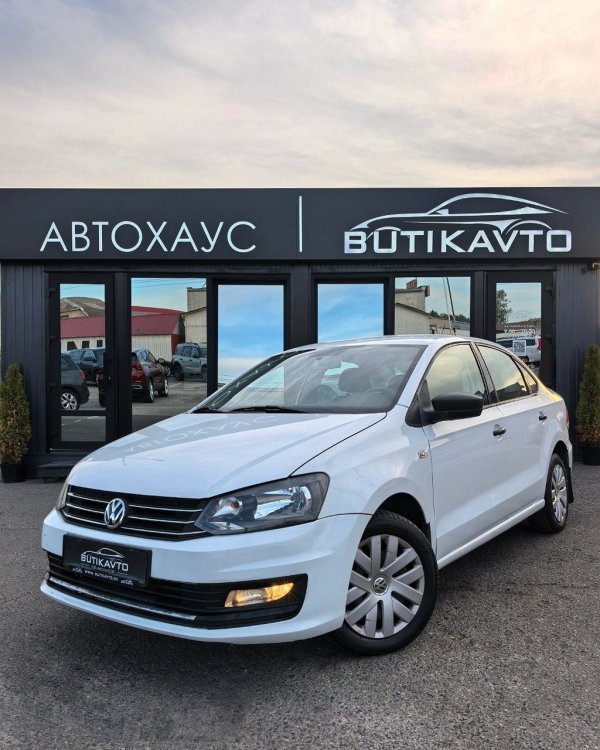 Volkswagen Polo Sedan I · Рестайлинг - Image 3