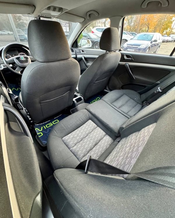 Skoda Octavia II · Рестайлинг - Image 11