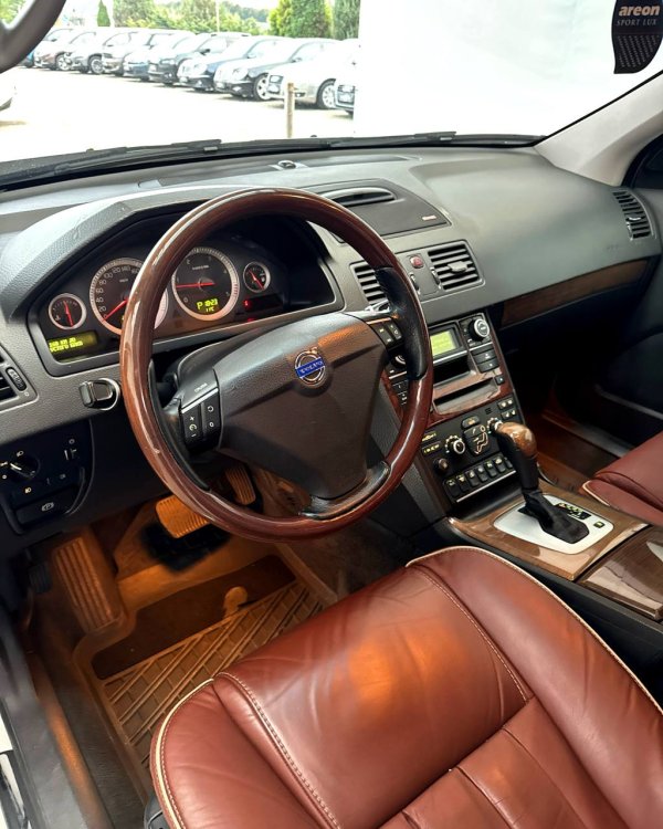 Volvo XC90 I · Рестайлинг - Image 11