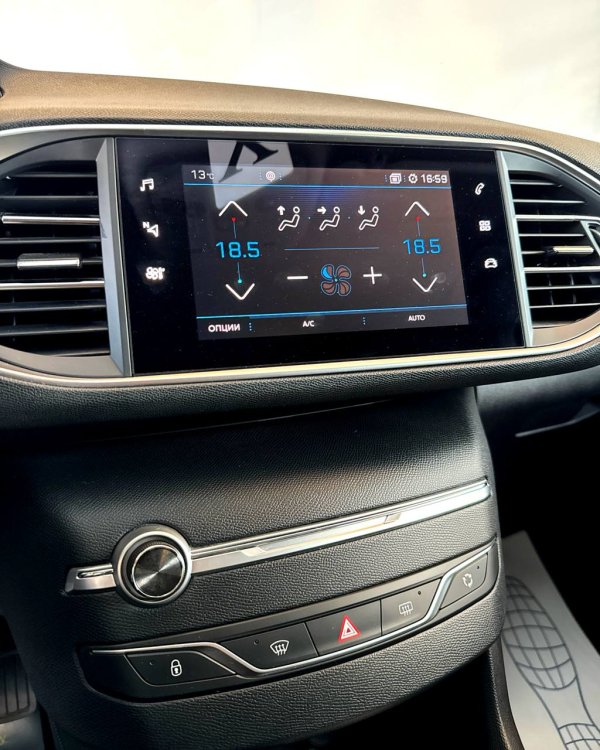 Peugeot 308 T9 · Рестайлинг - Image 12