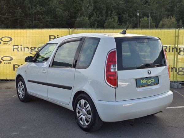 Skoda Roomster I · Рестайлинг - Image 4