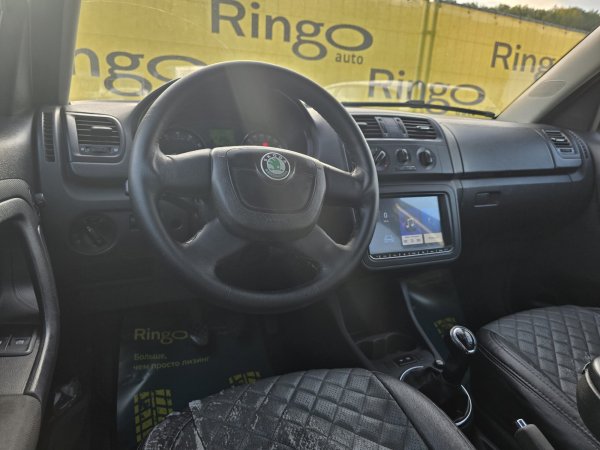 Skoda Roomster I · Рестайлинг - Image 18