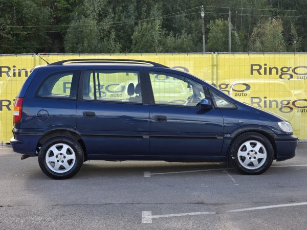 Opel Zafira A - Image 7