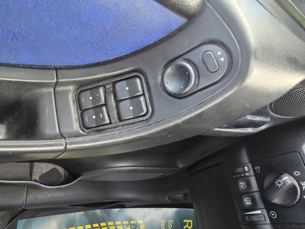 Opel Zafira A - Image 24