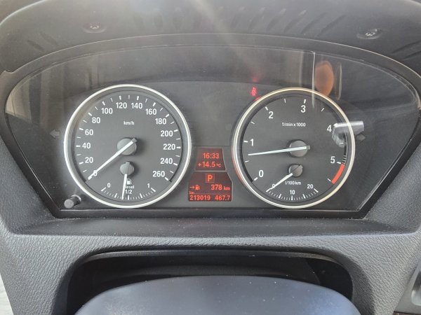 BMW X5 E70 - Image 24