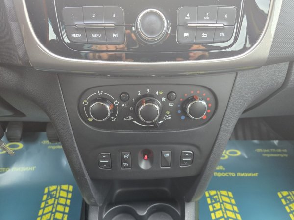 Renault Logan II - Image 23