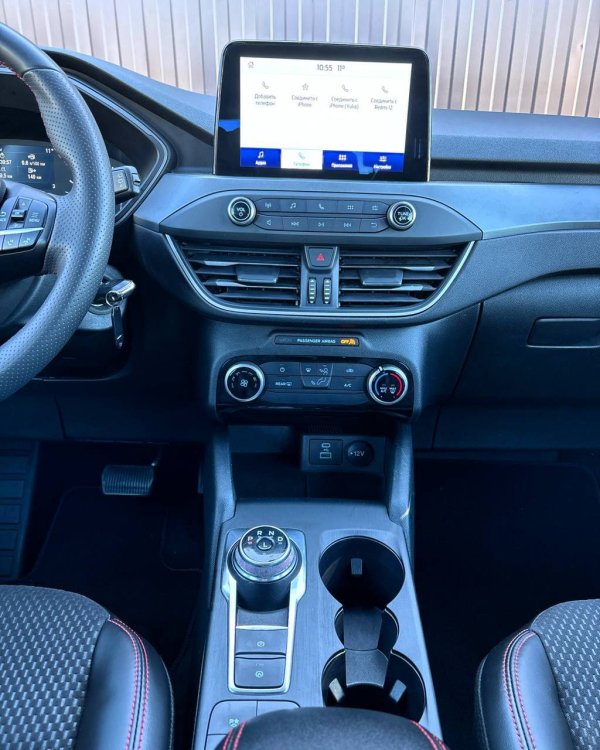 Ford Escape IV - Image 13