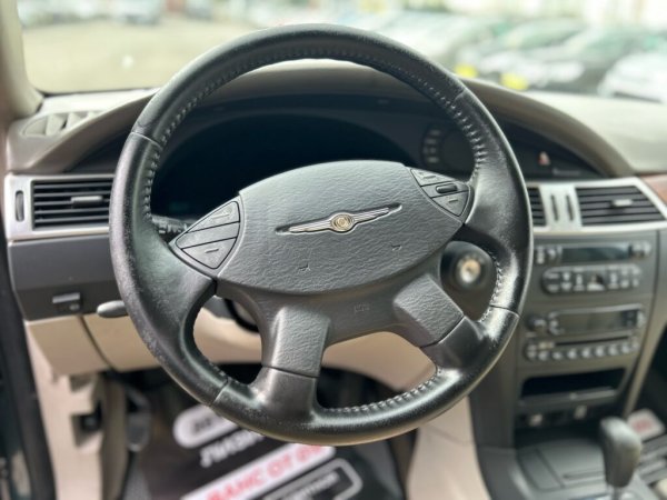 Chrysler Pacifica I, 7 мест, 2005 г - Image 22