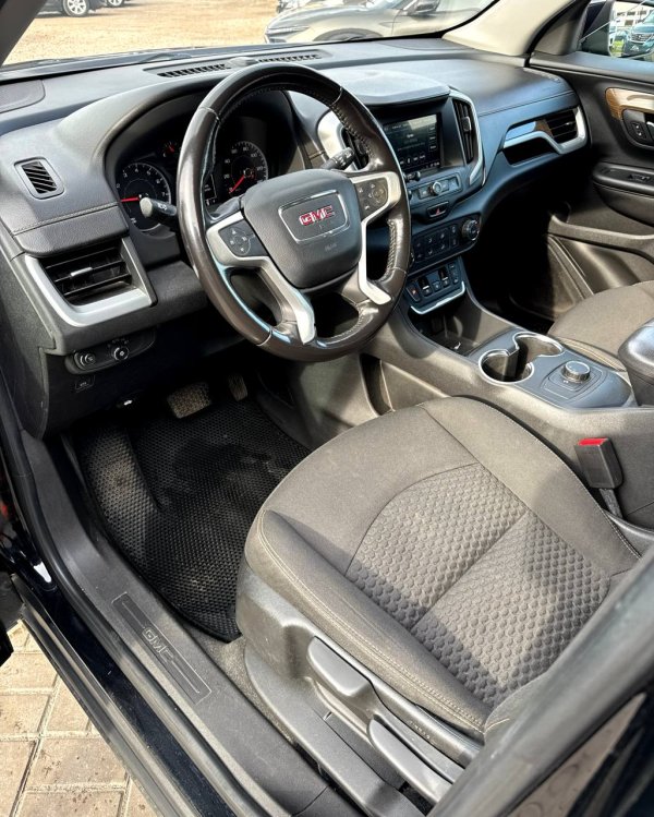 GMC Terrain II - Image 10