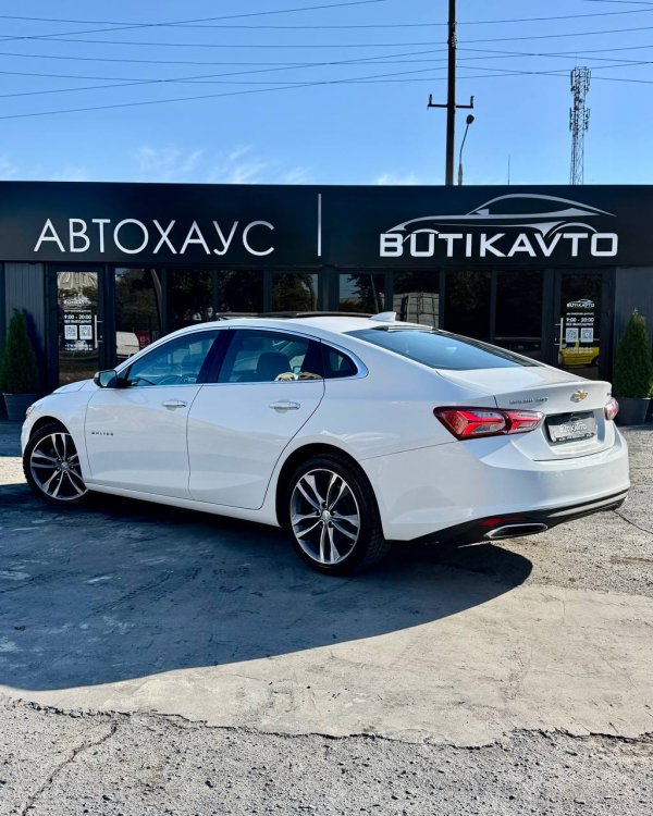 Chevrolet Malibu IX · Рестайлинг - Image 4