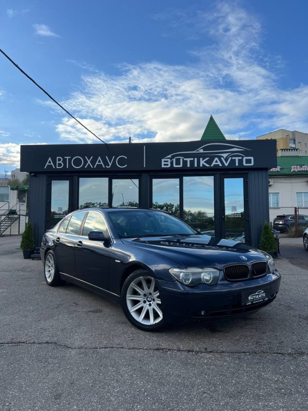 BMW 7 серия E65