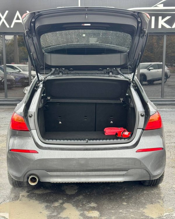 BMW 1 серия F40 - Image 14