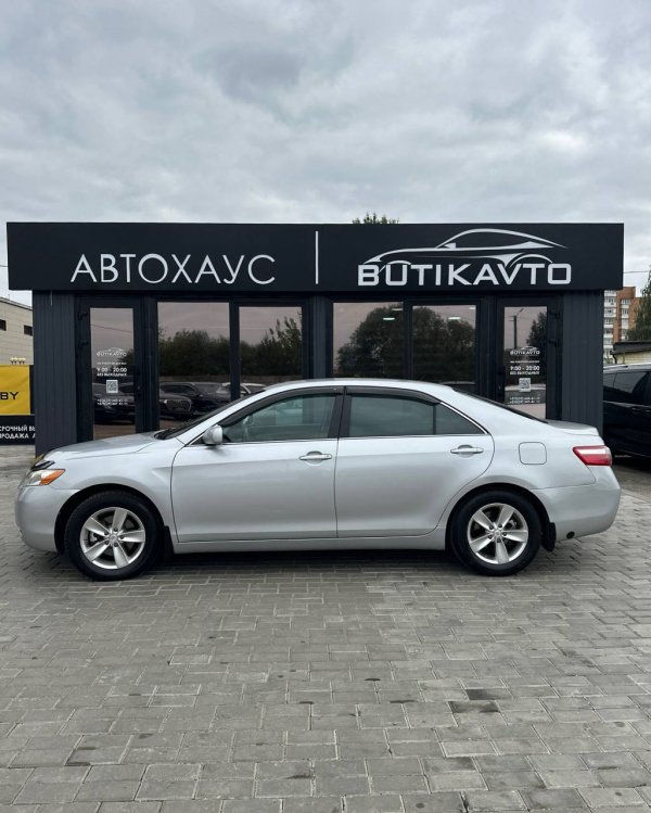 Toyota Camry XV40 - Image 14