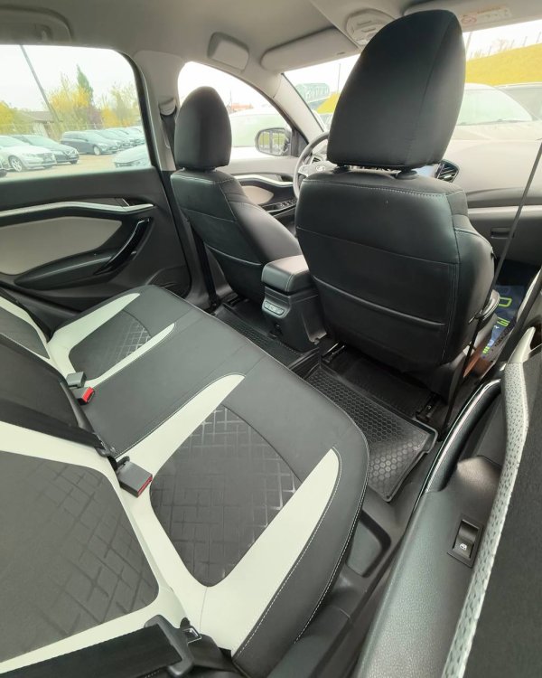 Lada (ВАЗ) Vesta I - Image 12