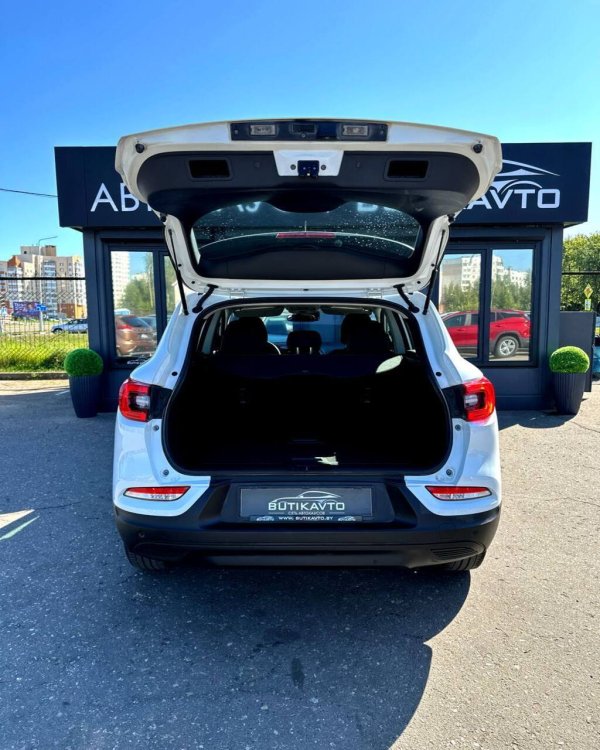 Renault Kadjar I · Рестайлинг - Image 14