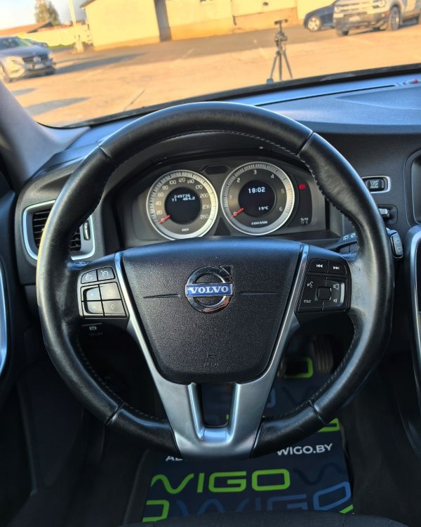 Volvo V60 I - Image 13
