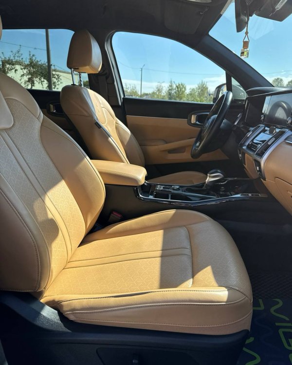 Kia Sorento IV - Image 10