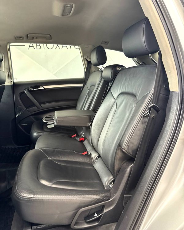 Audi Q7 4L - Image 16