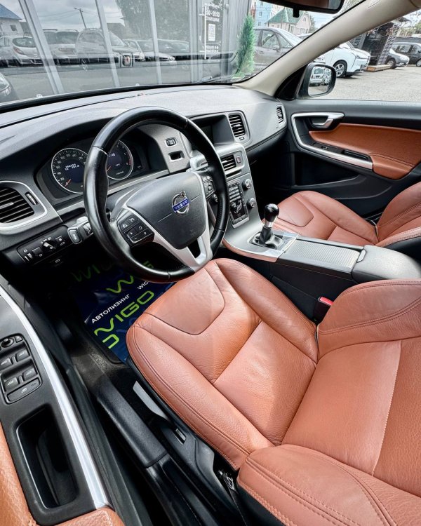 Volvo V60 I - Image 10