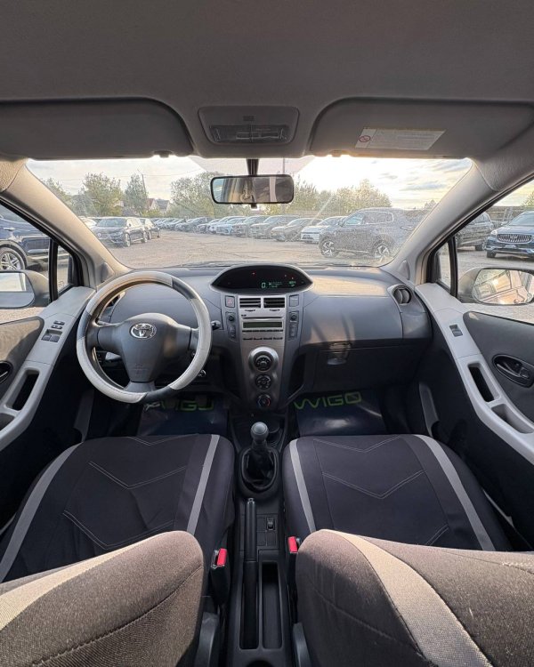 Toyota Yaris II (XP9) · Рестайлинг - Image 7
