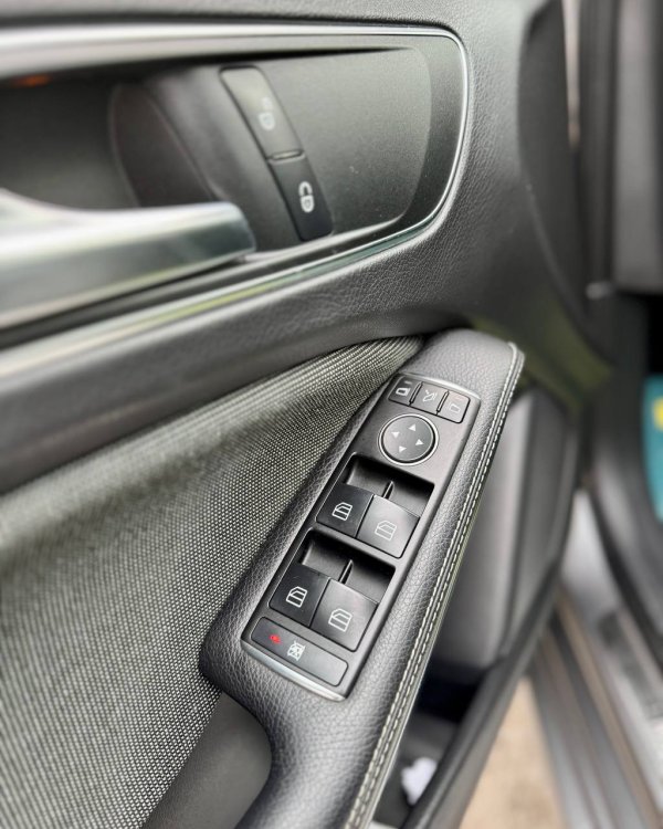 Mercedes-Benz A-Класс W176 - Image 17