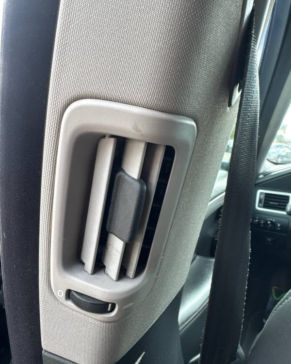 Volvo V70 III - Image 16