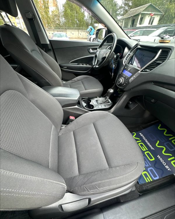 Hyundai Santa Fe DM - Image 12