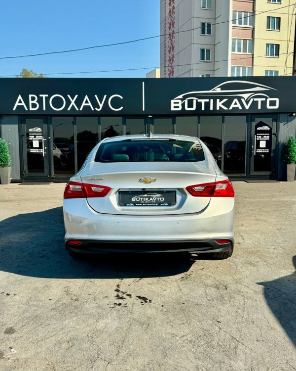 Chevrolet Malibu IX · Рестайлинг - Image 6