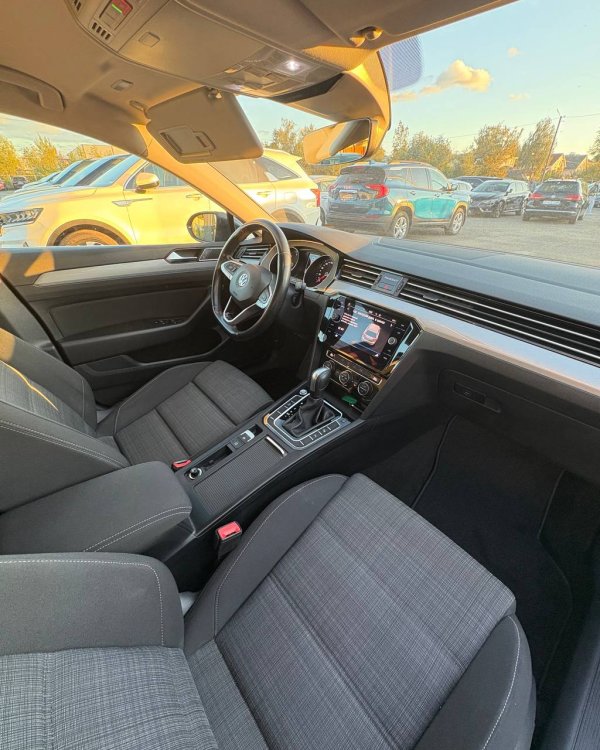 Volkswagen Passat B8 - Image 11