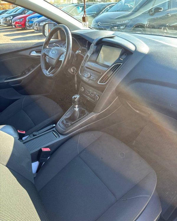 Ford Focus III · Рестайлинг - Image 13