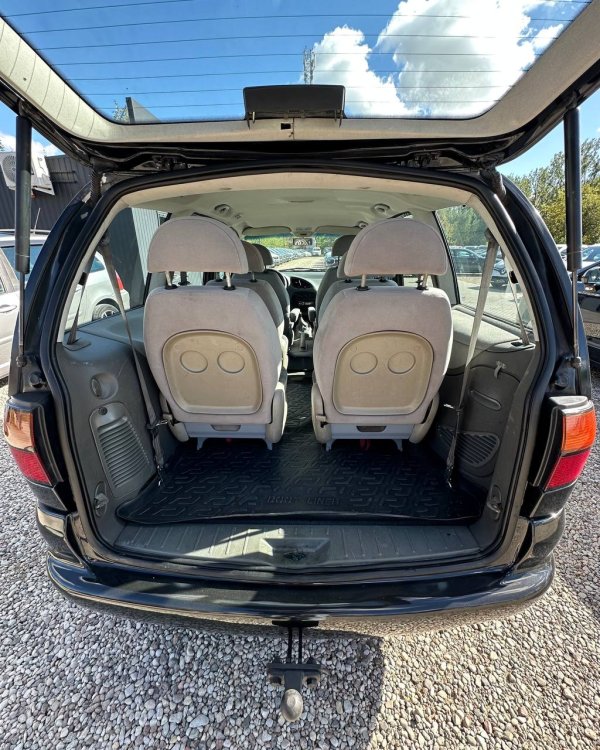 Volkswagen Sharan I - Image 10