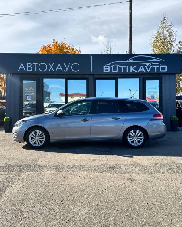Peugeot 308 T9 - Image 4