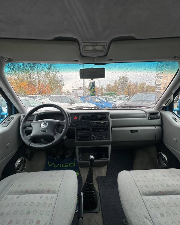 Volkswagen Caravelle T4 - Image 9