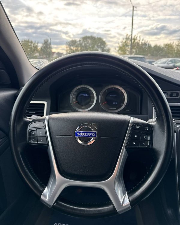 Volvo V70 III - Image 14