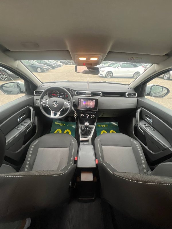 Renault Duster II - Image 14