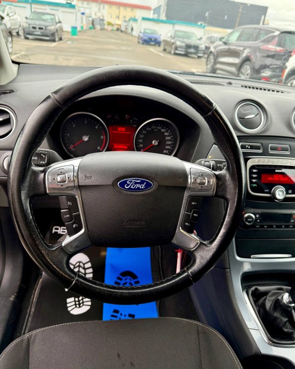 Ford Mondeo IV · Рестайлинг - Image 11