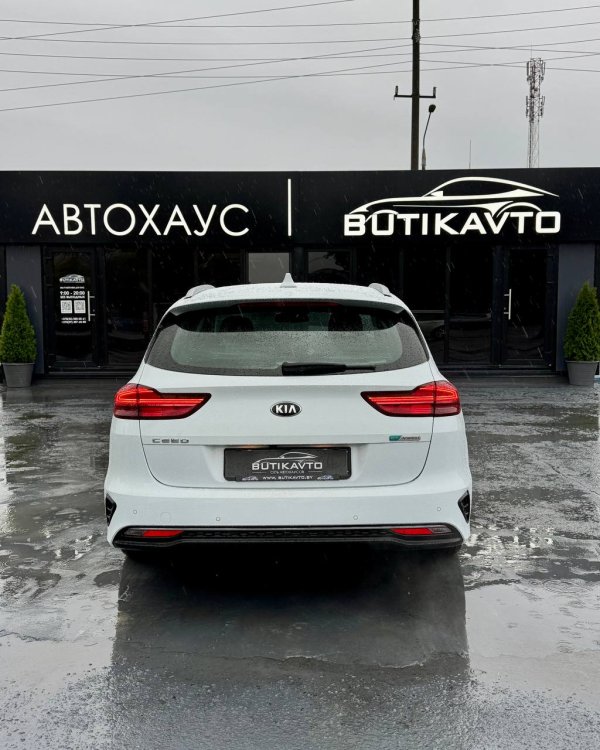Kia Cee'd III - Image 6