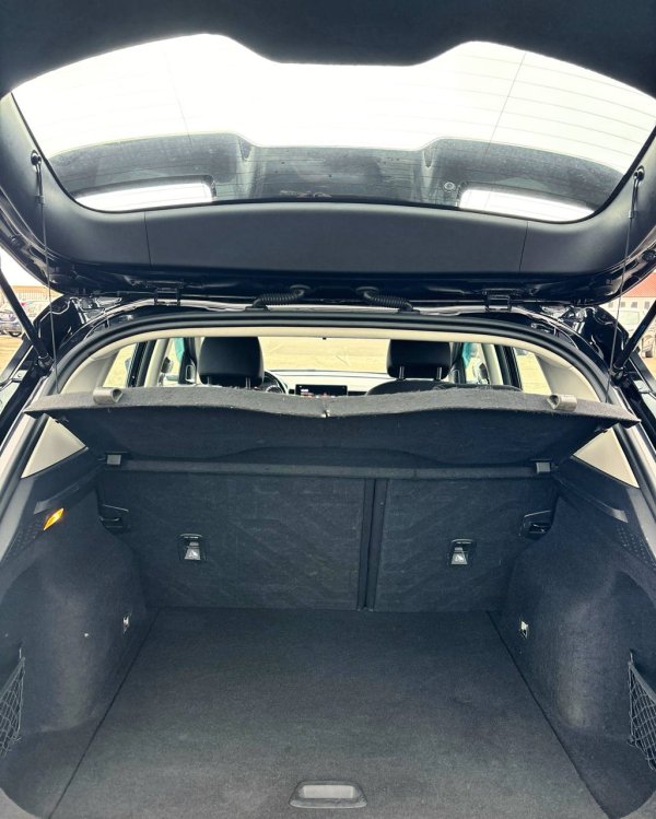 Geely Coolray I - Image 12
